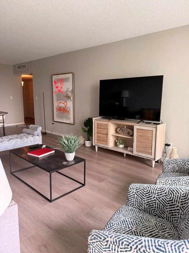 Photo - 19380 Collins Ave Unit 317