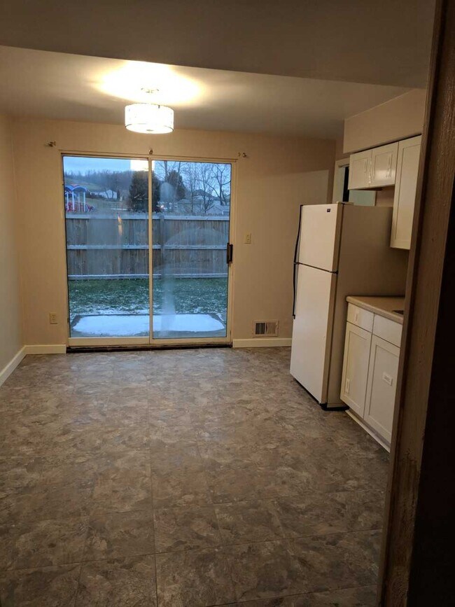 Photo - Parkridge Apartments