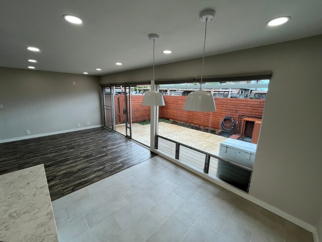 Photo - 94-830-830 Lelepua St