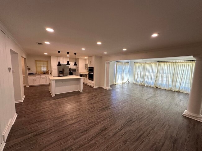 Photo - 289 Woodmont Dr