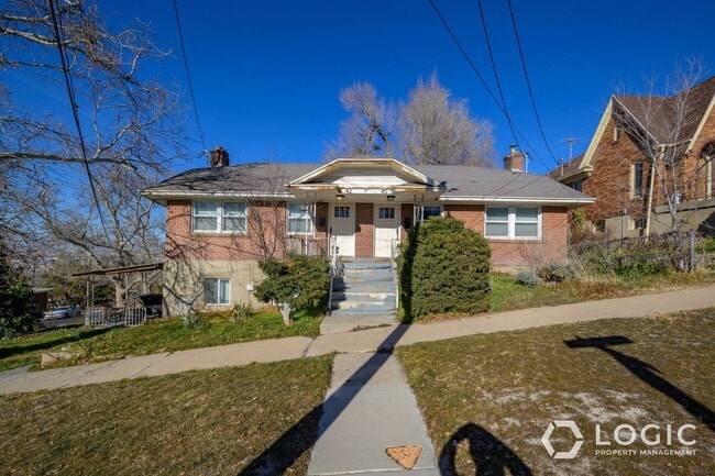 Building Photo - 42 W 500 N Unit 40 W 500 N