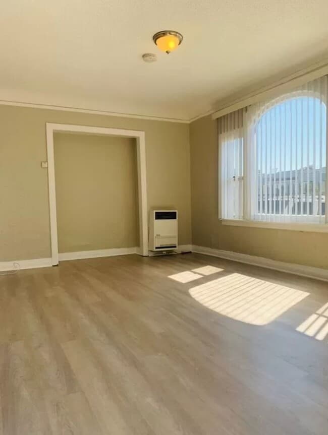 Photo - 727 W. 74th Street