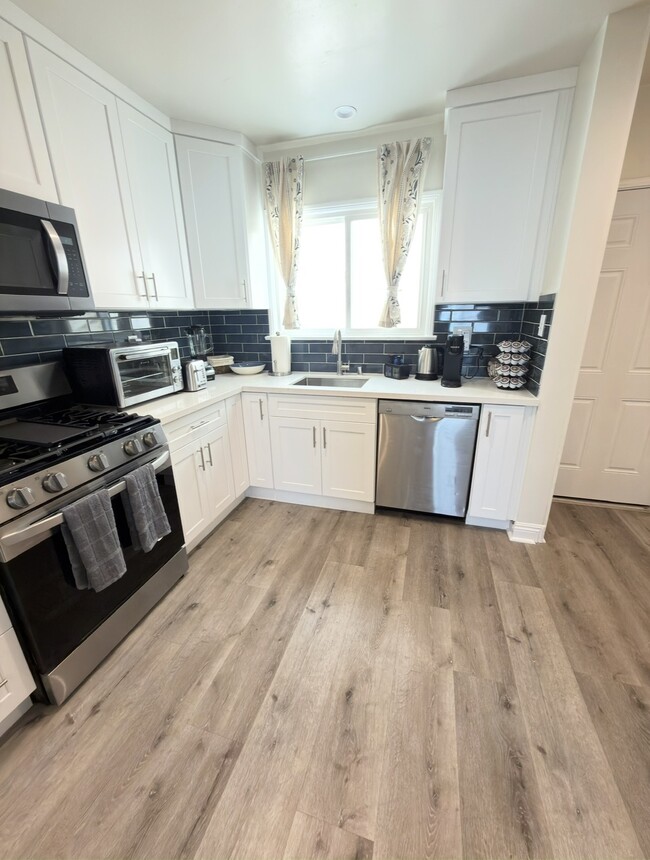 Photo - 12451 Caswell Ave