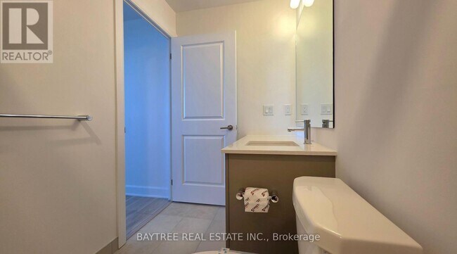 Photo - 3240 William Coltson Ave Unité 1801