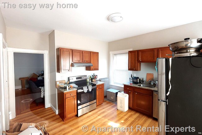 Building Photo - 900 Massachusetts Ave Rental