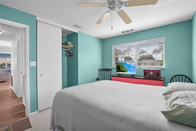 Photo - 9412 Bellewood St