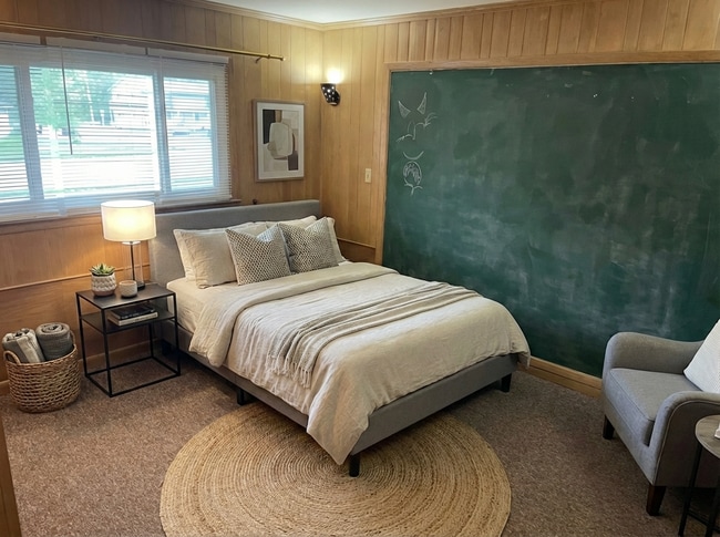 Photo - 1420 W University Ave