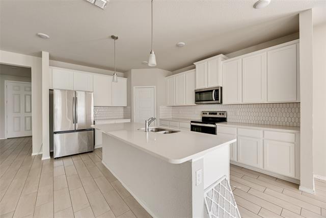 Photo - 5913 Hopkins Dr