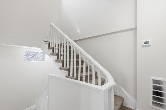 Photo - 910 N Arlington Ave