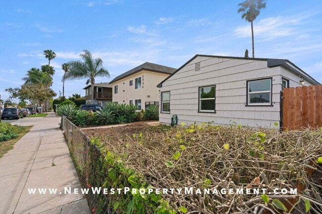 Photo - Recently Renovated University Heights 2 Bed 1 Bath with 2 off-street parking spaces! Pet OK!