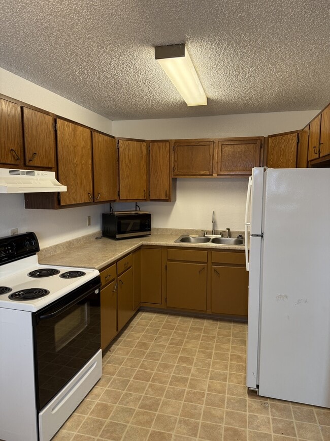 Photo - 2663 S Turner St Unit 5