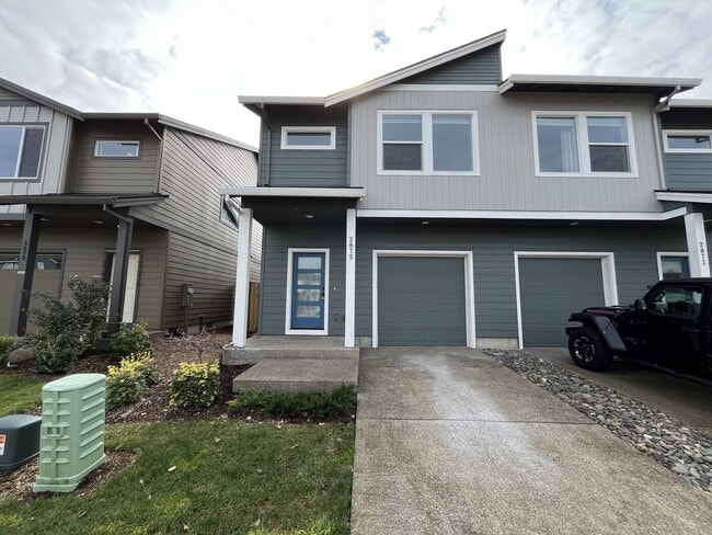 Photo - Modern 2022-Built 3-Bedroom Home with Open Layout, Entertainer’s Kitchen. Near Parks & Playgrounds