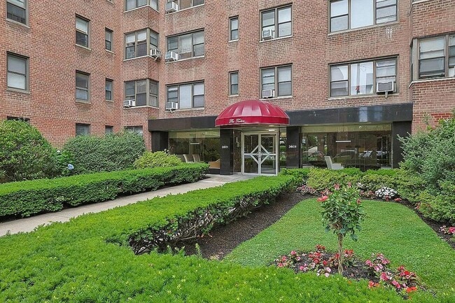 Photo - 3601 Johnson Ave