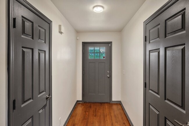 Photo - 159 Brookview Cir