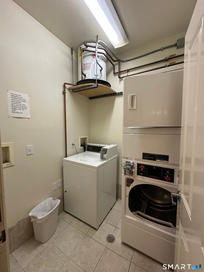 Photo - 14 Railroad St