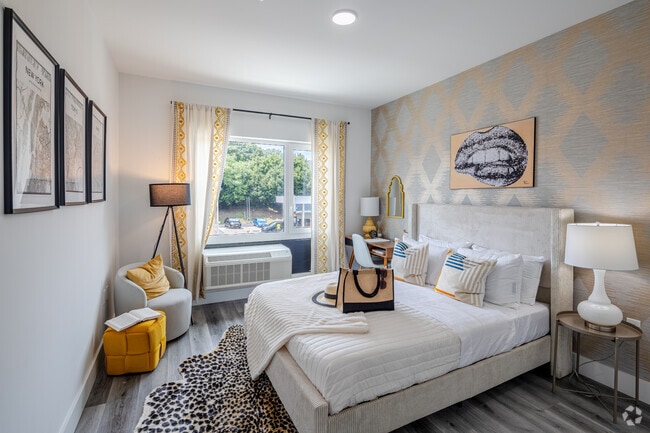 1 habitación, 1 baño - 551 pies cuadrados - Dormitorio - The Essex