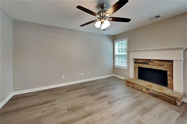 Photo - 28 Greystone Ridge
