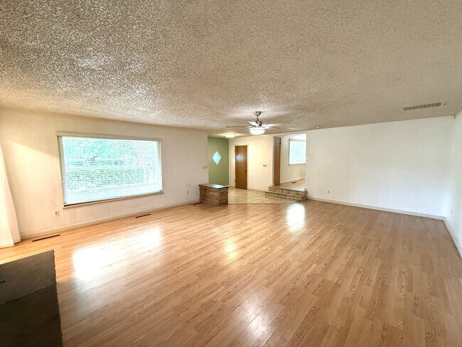 Photo - 1201 Palm Ave