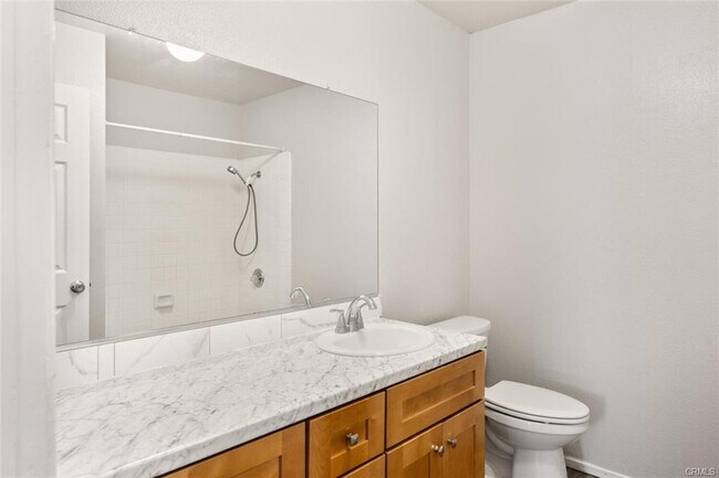 Photo - 1256 Warner St Unidad C
