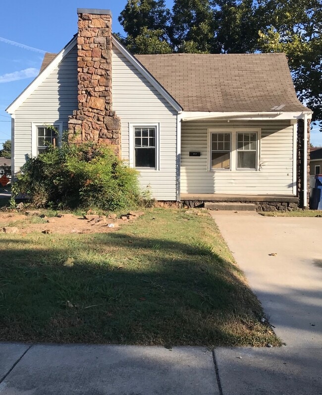 Building Photo - 2901 Tilles Ave