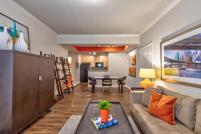 Hickory Point Apartments