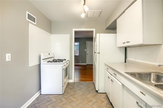 Photo - 35 N Washington St Unit 27