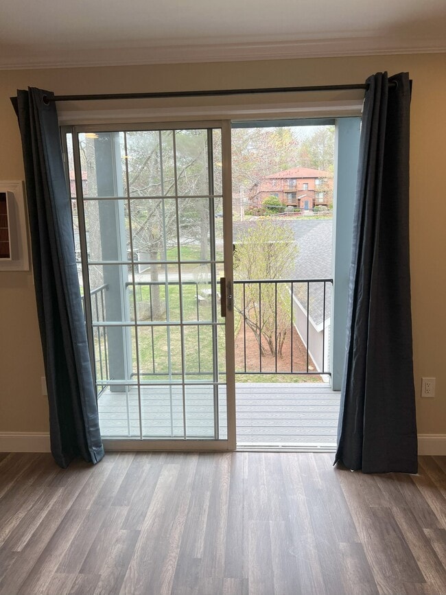 Photo - 8 Northbrook Dr Unit 806