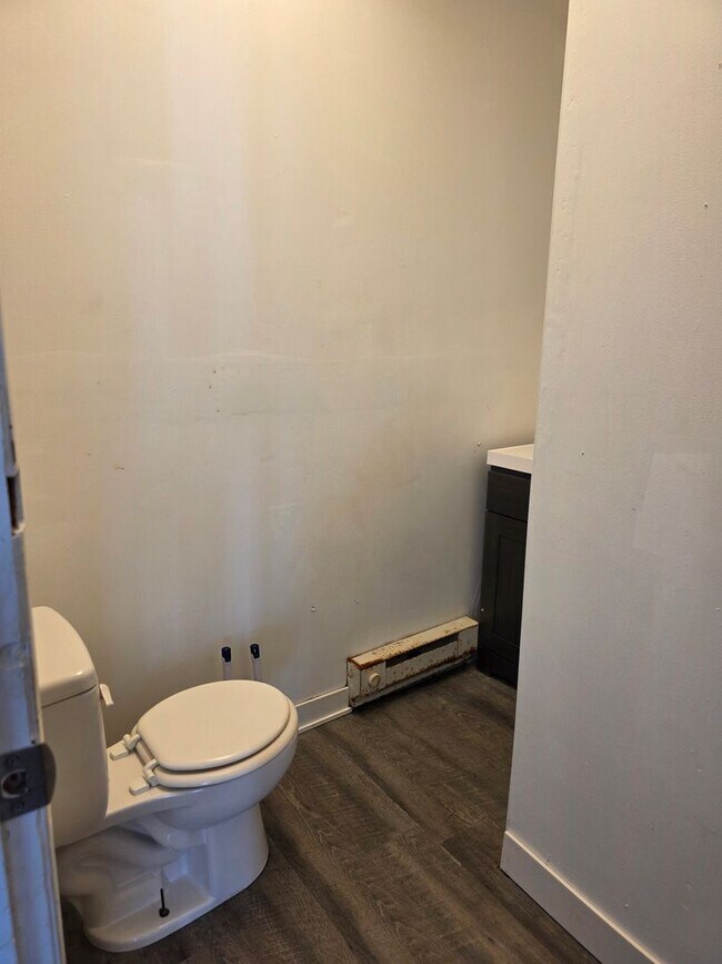 105 W Emeline St Unit C