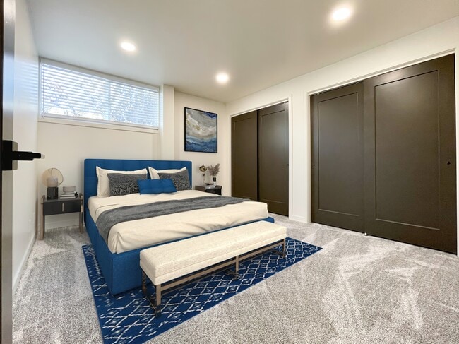 Photo - Canyon View Apartments