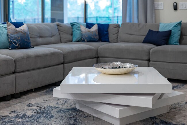8885 Qin Lp Unit SI ID1036617P
