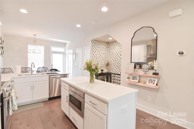 Photo - 2130 Bryant Park Dr