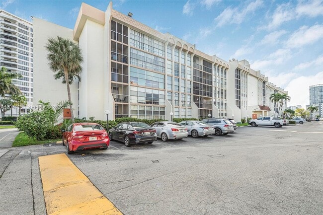 Building Photo - 501 Three Islands Boulevard Unit 519