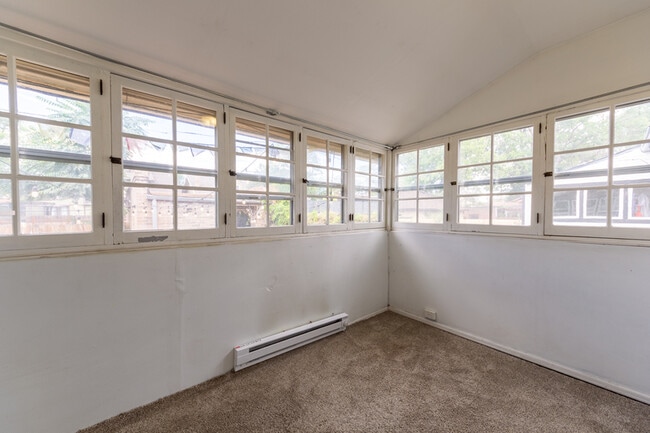 Photo - 2621 N York Ct