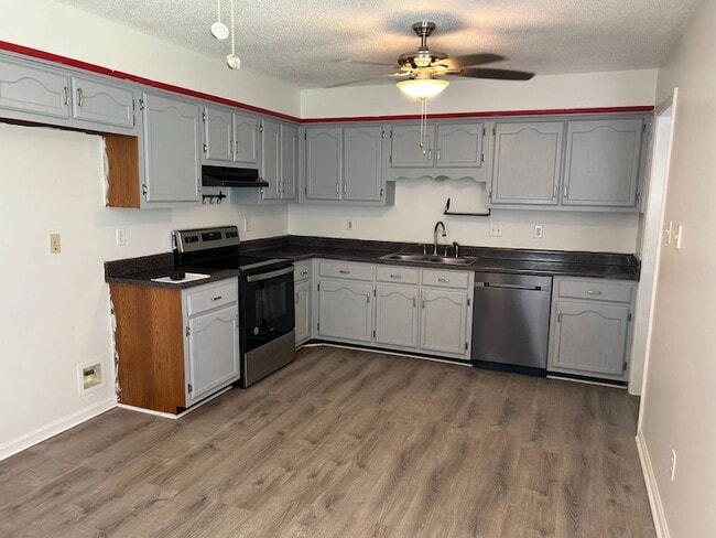 Building Photo - 6823 Northknoll Cove