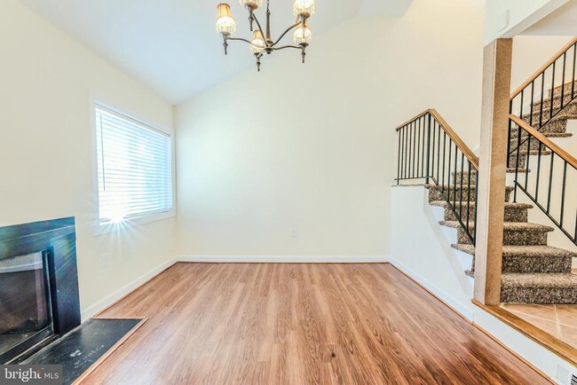 Photo - 13373 Hungerford Pl