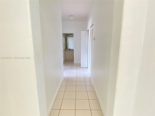 Photo - 1658 SE 28th Ct Unit 201