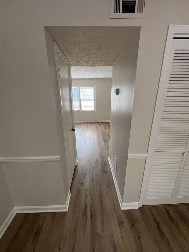 Photo - Available now!!! 2 Story townhome across from Briscoe Park!!