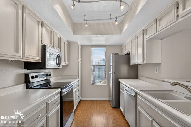 Photo - Bright and Modern 1Bdm 1Ba Condo Near Downtown Scottsdale! Unit 309