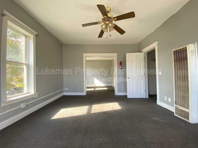 Photo - 1502-1506 S Burdick St Unit 1504