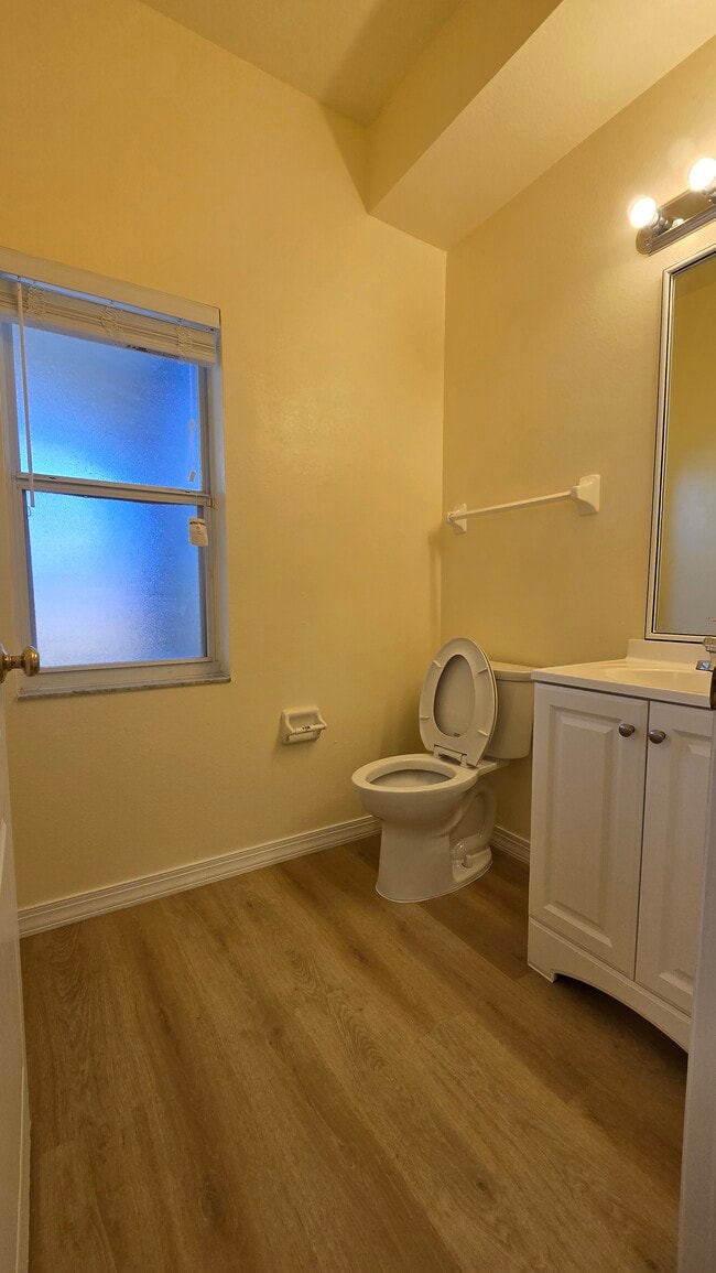 Photo - 1241 Vinetree Dr