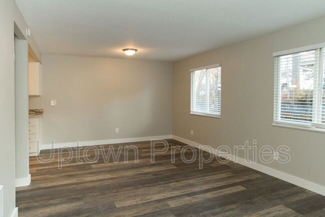 Photo - 2602 NE Lombard St