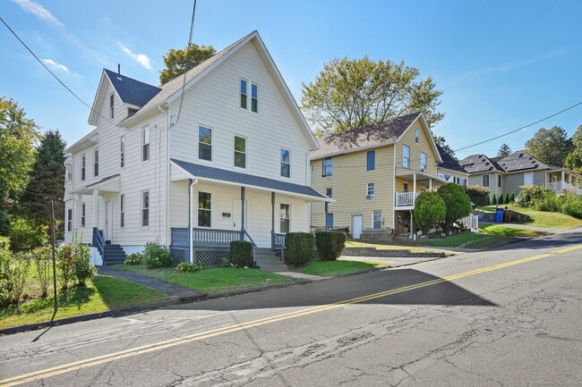 Photo - 10 Perry Hill Rd Unit 1