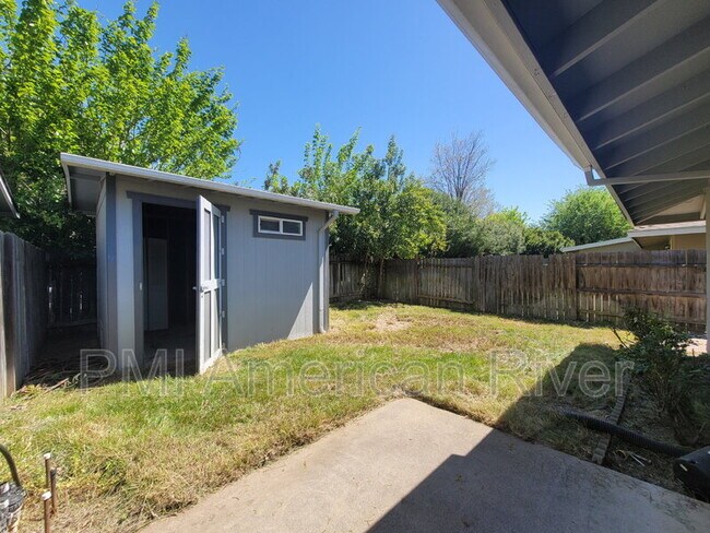 Photo - 3028 Olive Glen Ct