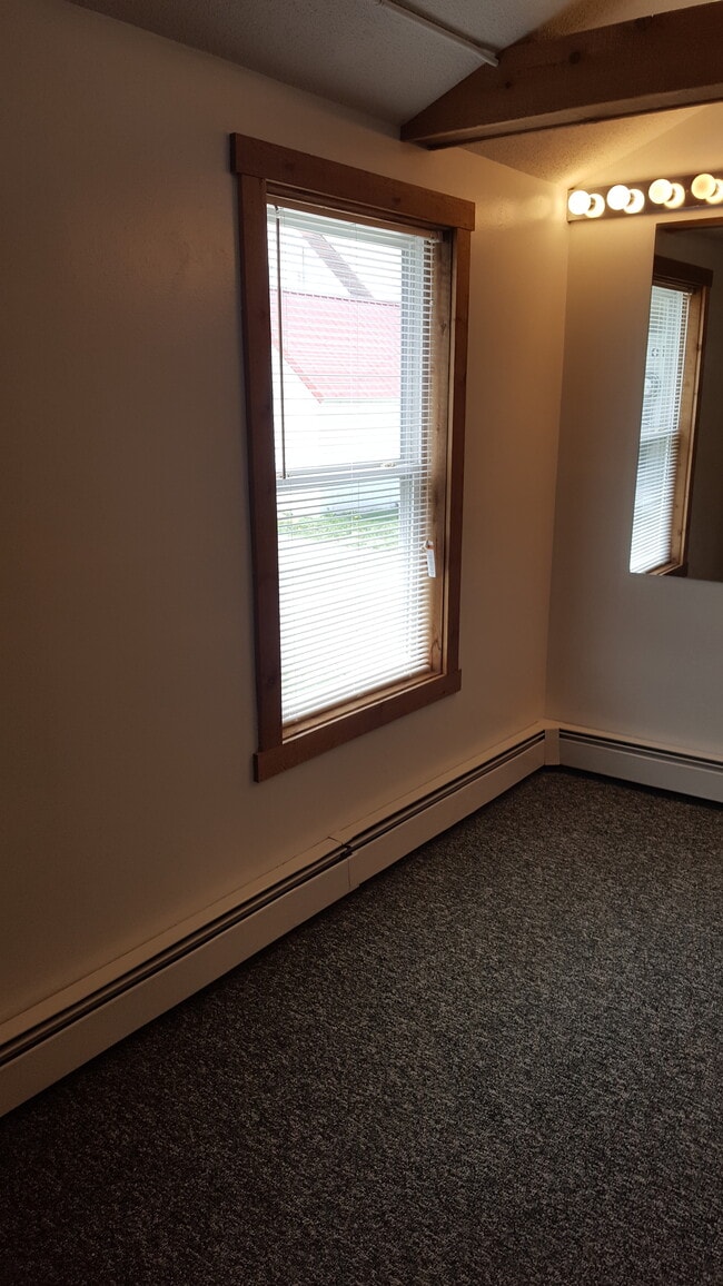 103 W Scott St Unit A