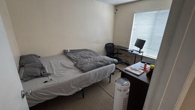 Photo - 9523 University Terrace Dr Unidad M