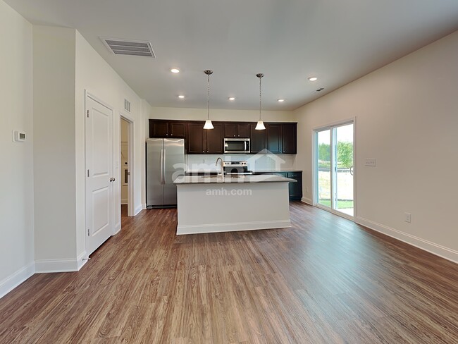 Photo - 3052 Garris Rd