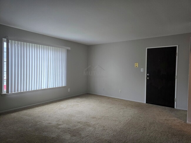 Photo - 25348 Shiawassee Cir Unit 206