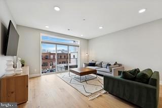 Photo - 700 Moyer St Unit 210