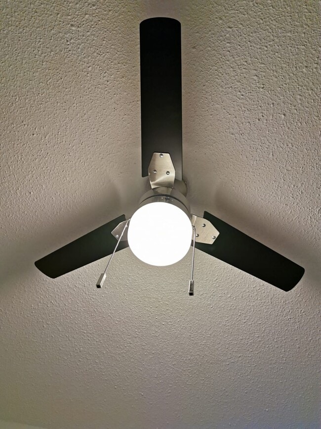 Photo - 1809 Danforth Av Unit 33