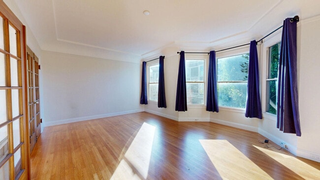 Photo - 285 Bartlett St